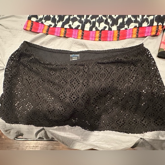 Beach Diva Plus tankini top size 16 with women’s size 14 bottomed skirt - Picture 4 of 7